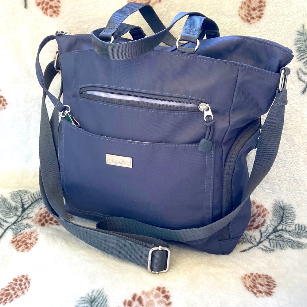 ETA travel Tote bag